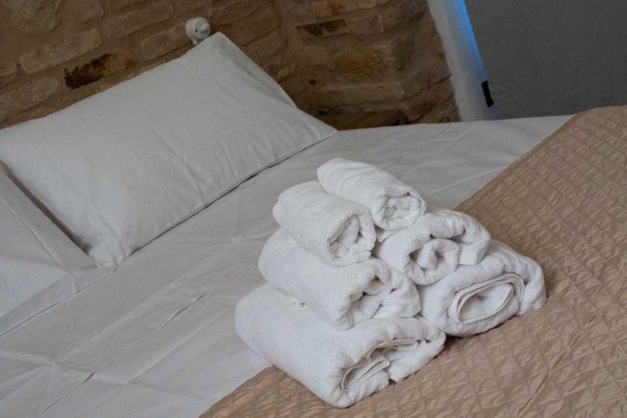 Al 54 Accommodation San Benedetto del Tronto Extérieur photo