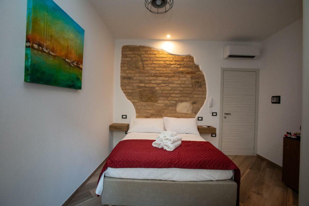 Al 54 Accommodation San Benedetto del Tronto Extérieur photo