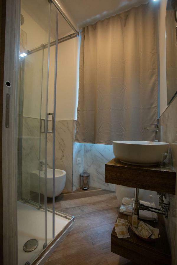 Al 54 Accommodation San Benedetto del Tronto Extérieur photo