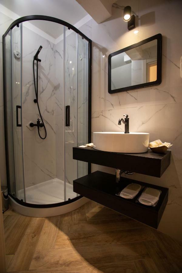 Al 54 Accommodation San Benedetto del Tronto Extérieur photo